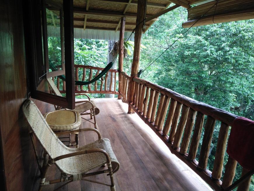 On The Rocks Bungalows, Restaurant And Jungle Trekking Tours بوكيت لاوانج المظهر الخارجي الصورة